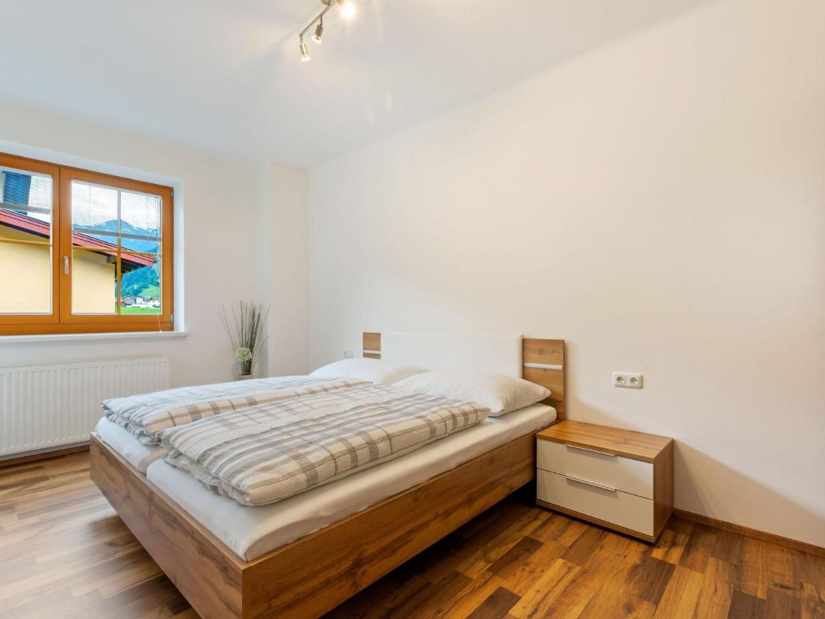 Spacious In With Garden Apartment Großarl