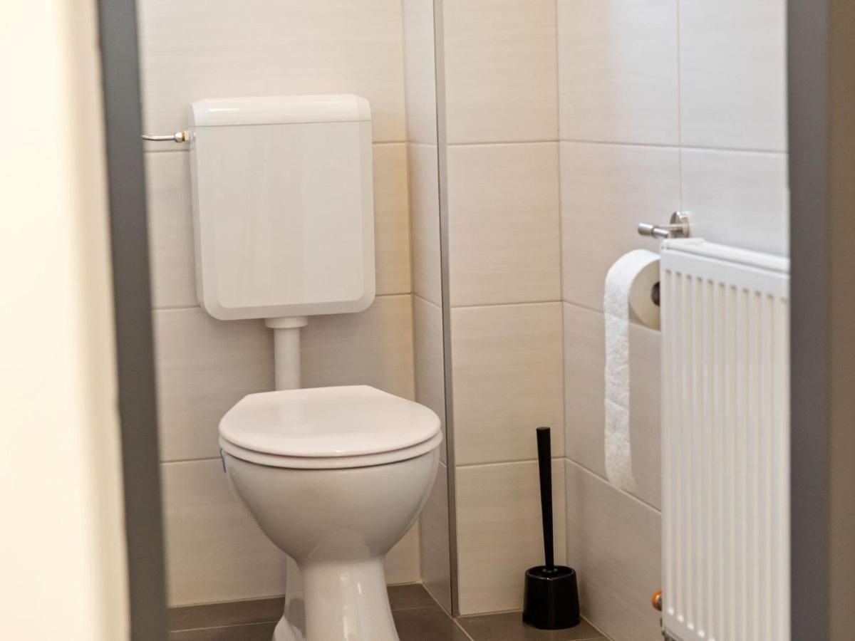 Apartment Spacious In With Garden *